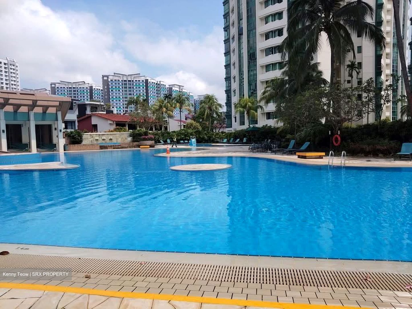 Palm Gardens (D23), Condominium #578585021